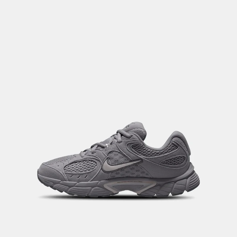 نايكي أحذية رياضية للأطفال من جلد السويد